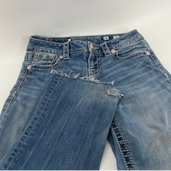 Miss Me Denim - Miss Me Standard Boot Jeans 26 Wing Back Pocket Rhinestone Raw Hem Medium Wash